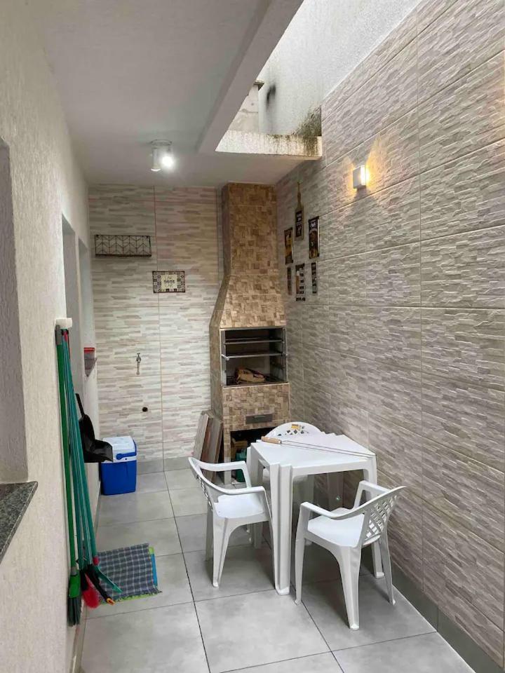 Com Piscina Maranduba/ubatuba Apartamento *