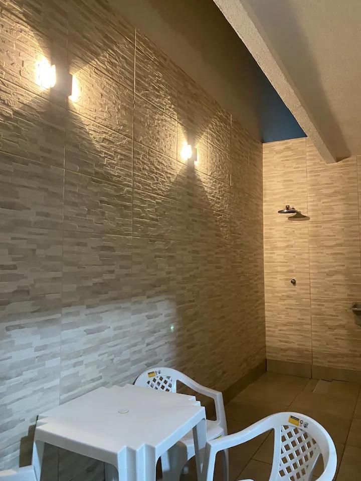 Apartamento Com Piscina Maranduba/ubatuba Ubatuba